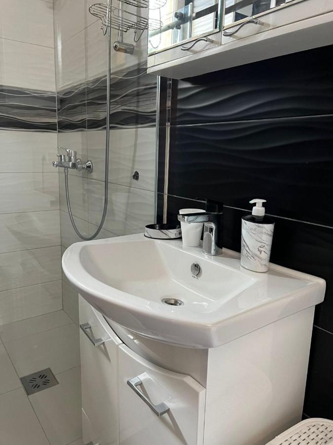 Apartment Alex Beograd Eksteriør billede